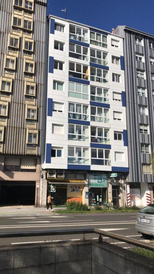 Pension La Intermodal Сантьяго-де-Компостела Екстер'єр фото